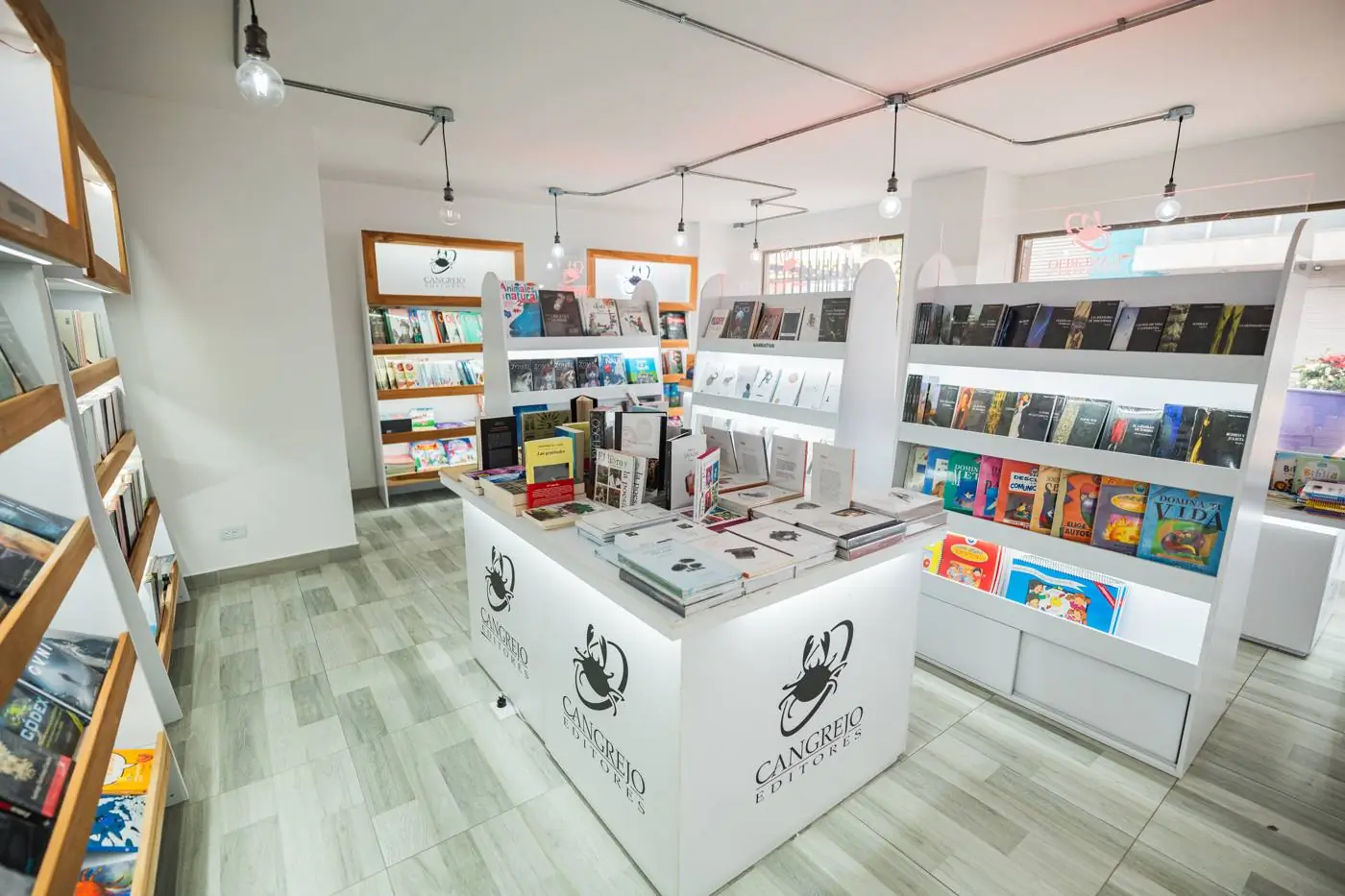 Interior de la librería